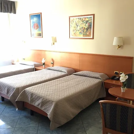 Vitruvio Hotel 3*